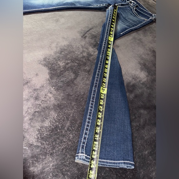 True Religion Size 30 Disco Becky Big T Dark Wash Low Rise Bootcut Jeans - Picture 6 of 12